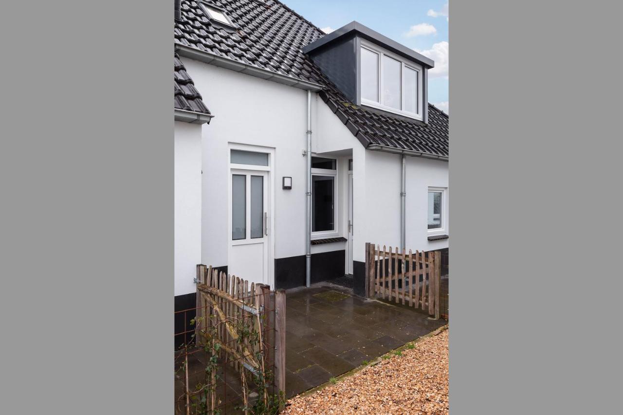 Welcome In - Bovenappartement Paviljoenwei 12-29, Sneek - Offingawier Eksteriør billede